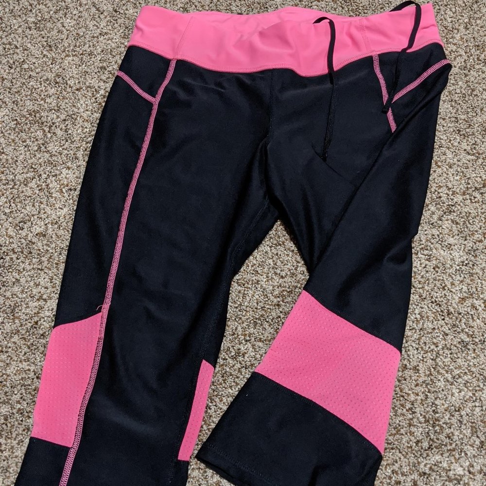 Xersion Fitted Leggings - Size Large